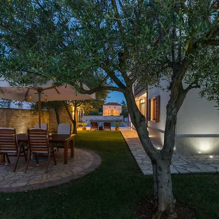 Rafael Novigrad (Istria)