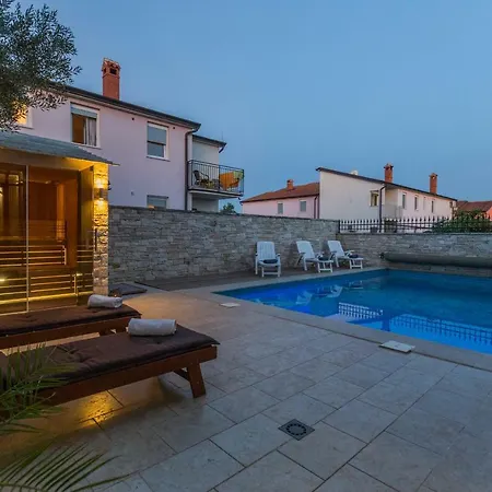 Rafael Novigrad (Istria)